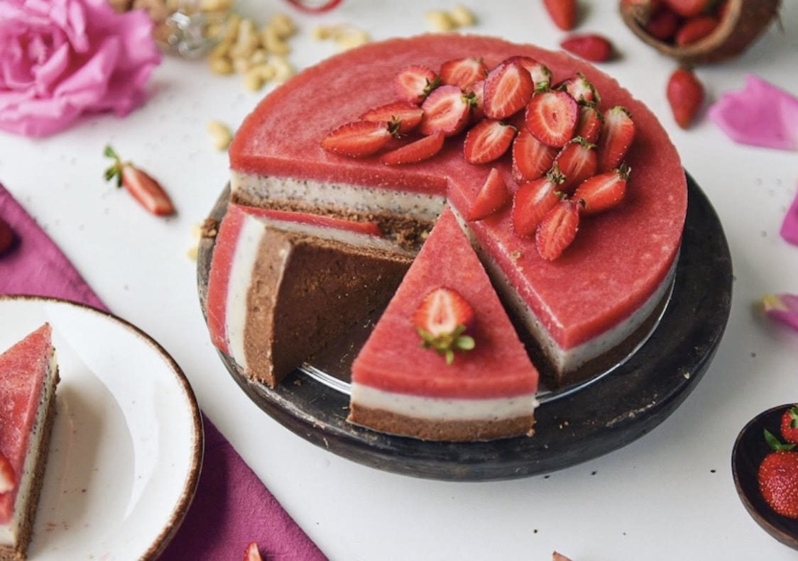 Фитнес-рецепт: веганский клубничный торт