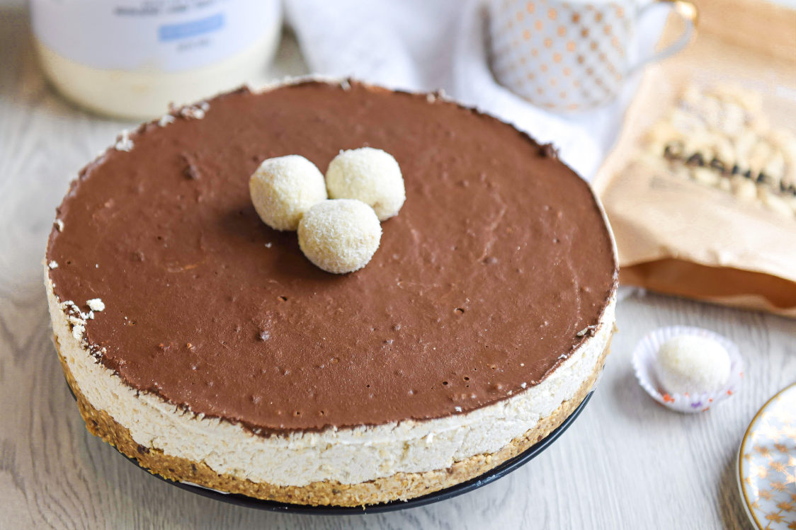 Фітнес-рецепт: Кокосовий торт без випікання з високим вмістом протеїну