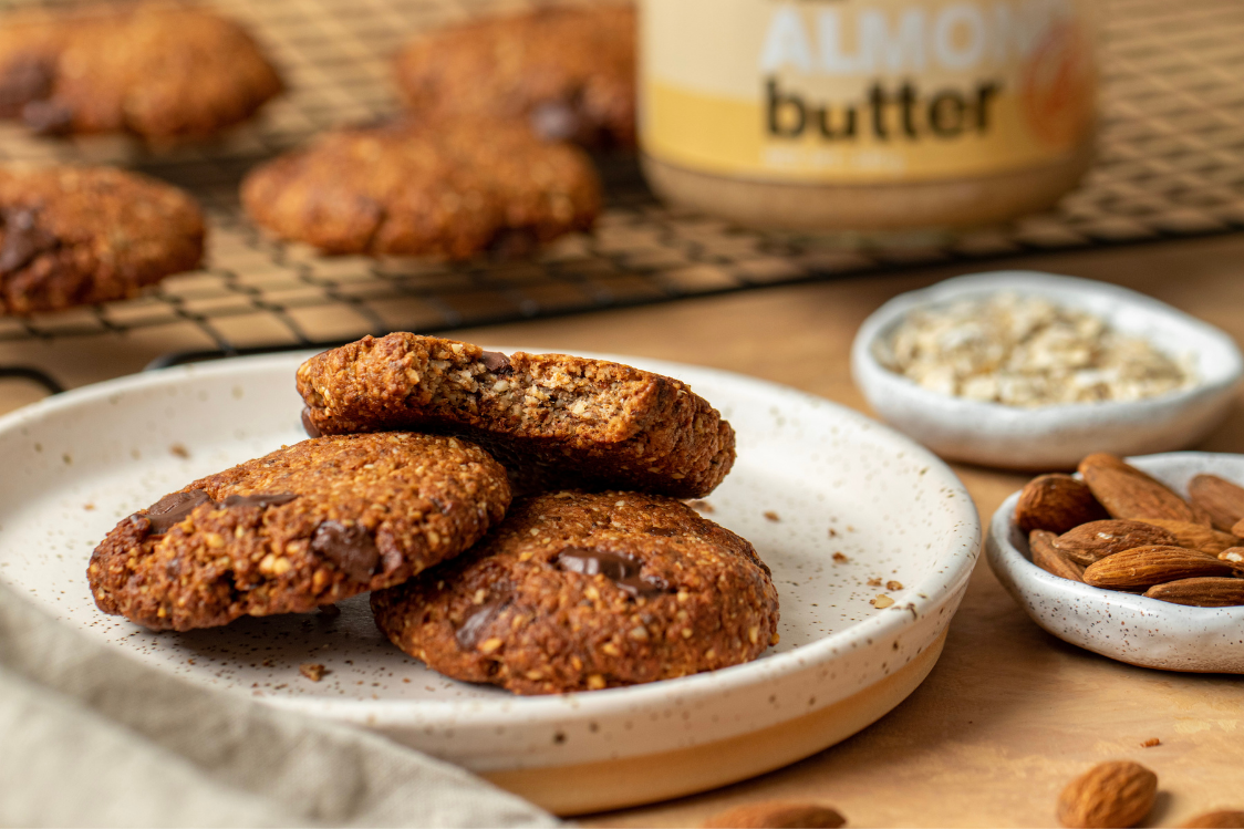 Фітнес рецепт: Веганське мигдальне печиво з шматочками шоколаду