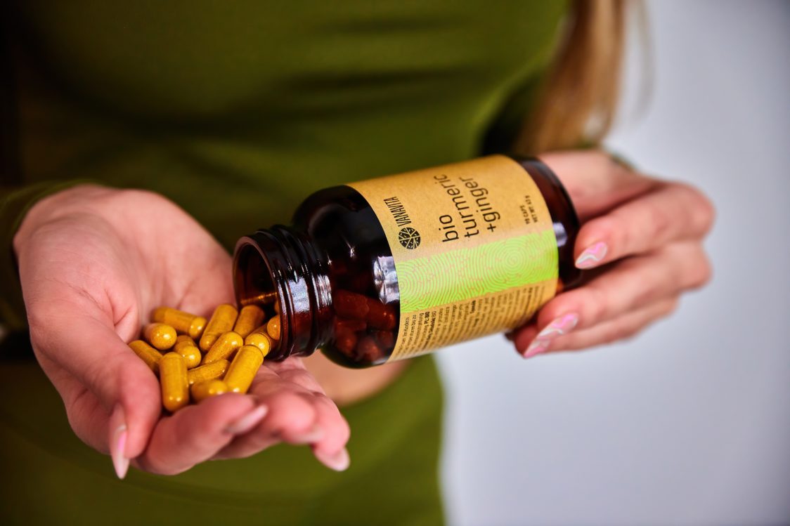 Як куркумін діє на біль у суглобах?