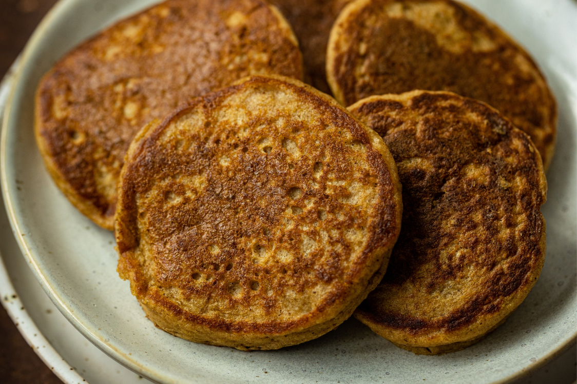 Вівсяні млинці з яблуком та корицею - спосіб приготування