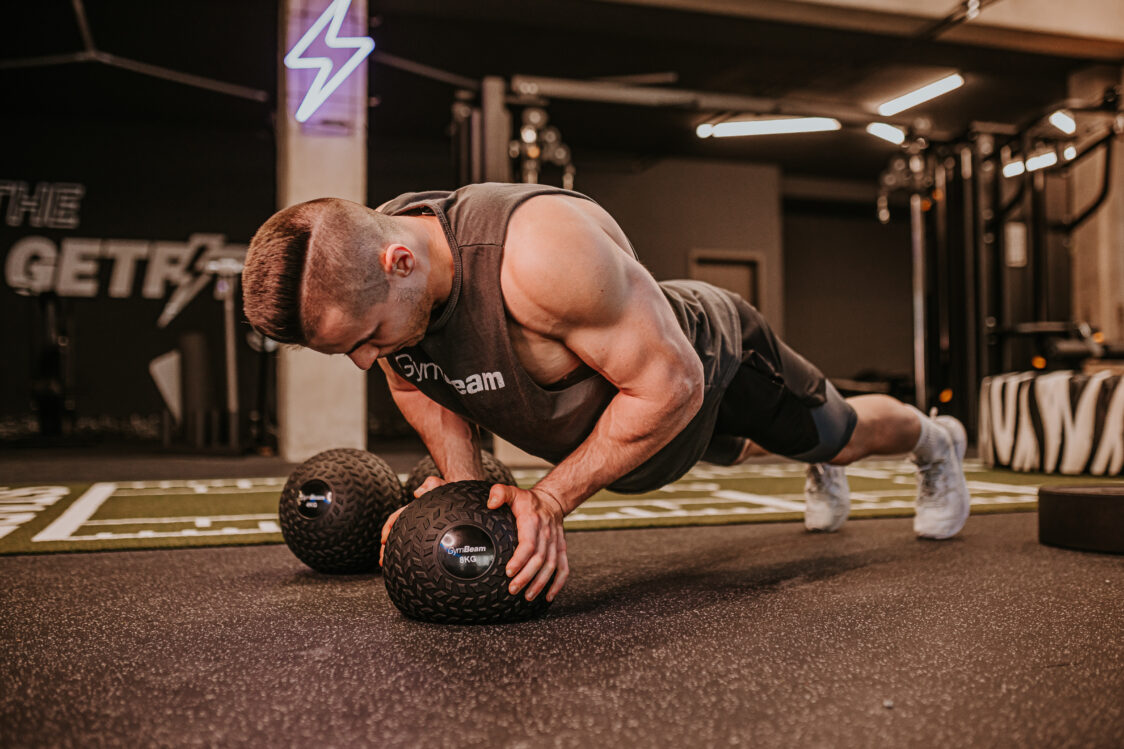 Яка потреба в енергії для чоловіків?