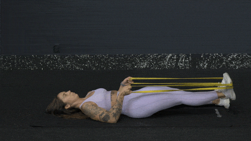 Як виконувати жим ногою з фітнес-резинкою?