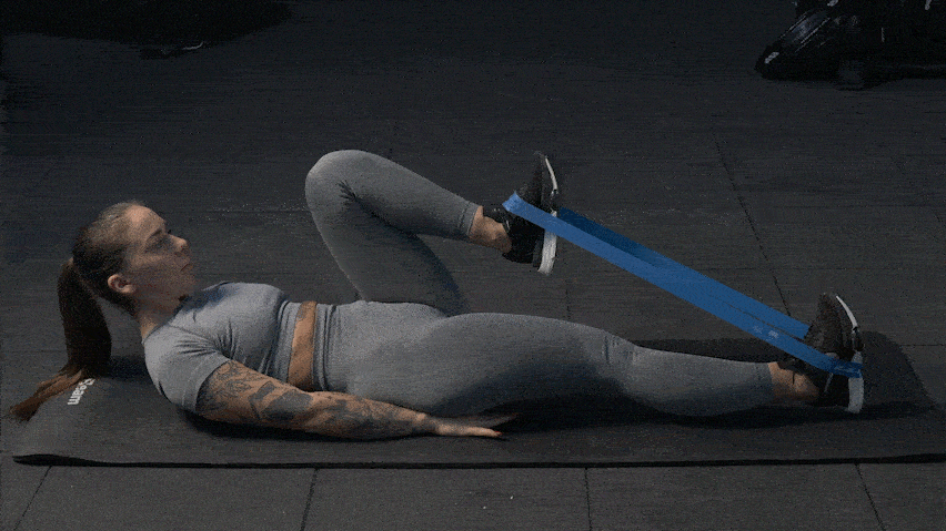 Вправа "велосипед" з еспандером