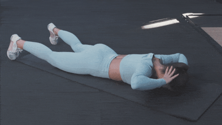 Як виконувати гіперекстензію на підлозі?