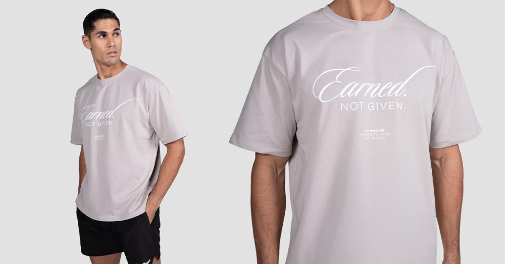 Футболка Earned Сіра - GymBeam