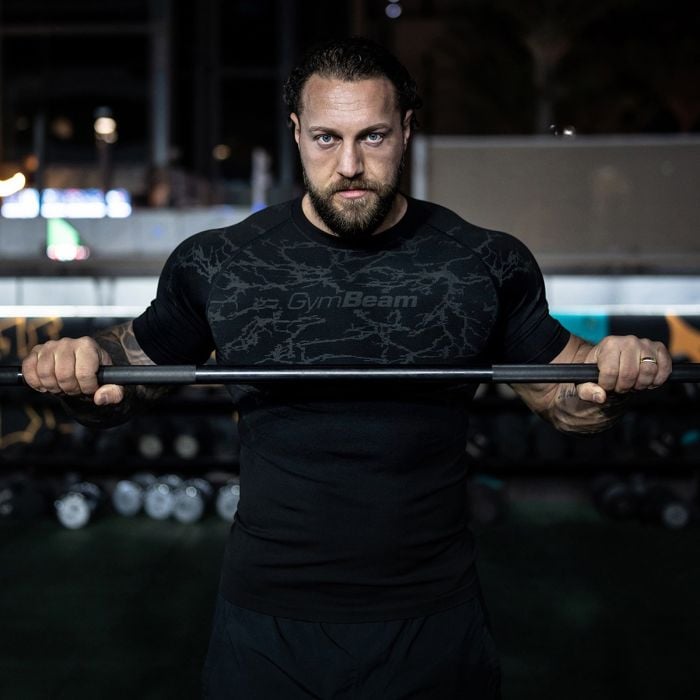 Бесшовная футболка Static черная - GymBeam M