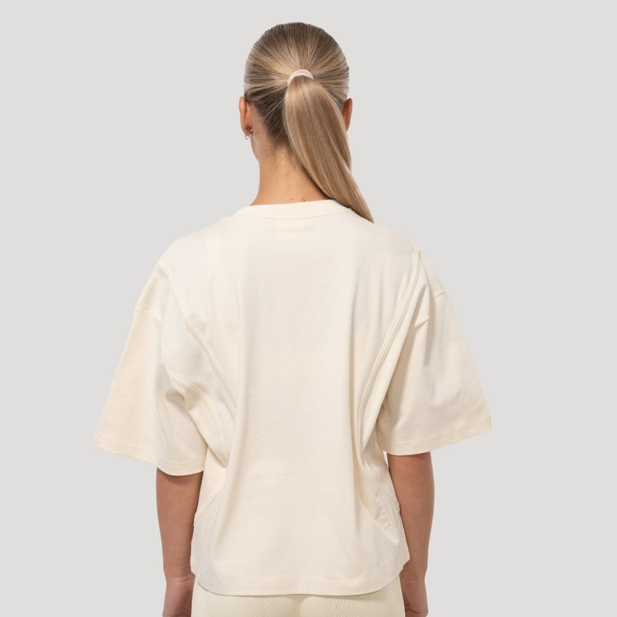 Women‘s Mochi Oversized T-Shirt Cream - GymBeam