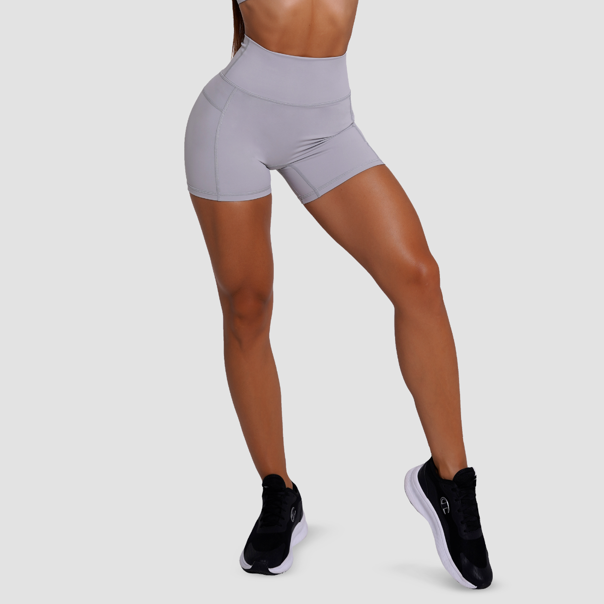 Женские шорты FIT туманно-серые - GymBeam