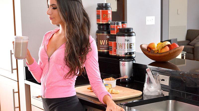 Шейкер зеленый 600 мл - GymBeam